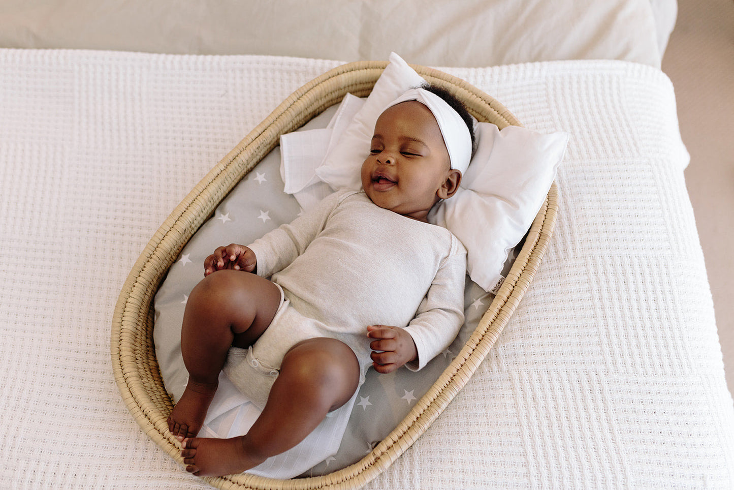 Baby pillow Set: merino wool pillow (20x34cm) and milky white soft cotton pillowcase