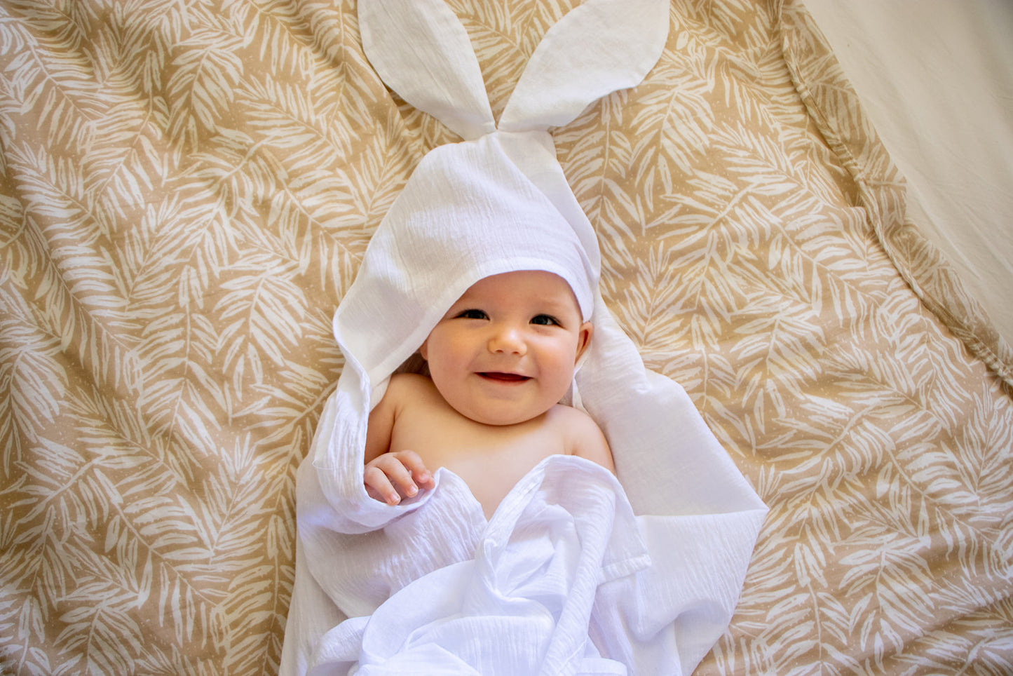 Muslin blanket with bunny hoodie - double layer