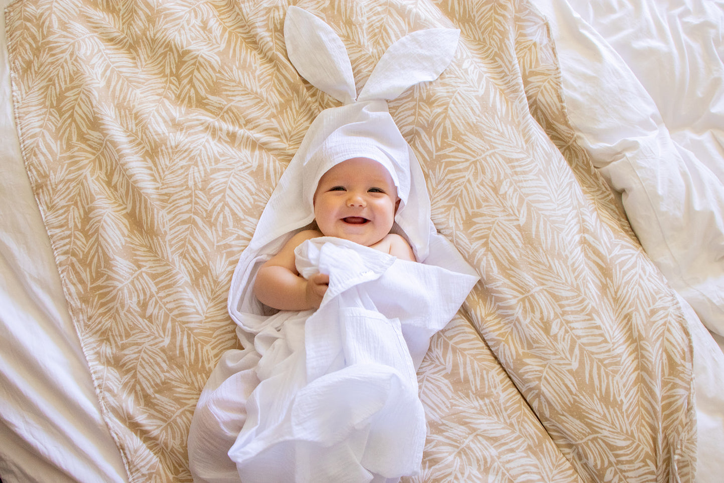 Muslin blanket with bunny hoodie - double layer